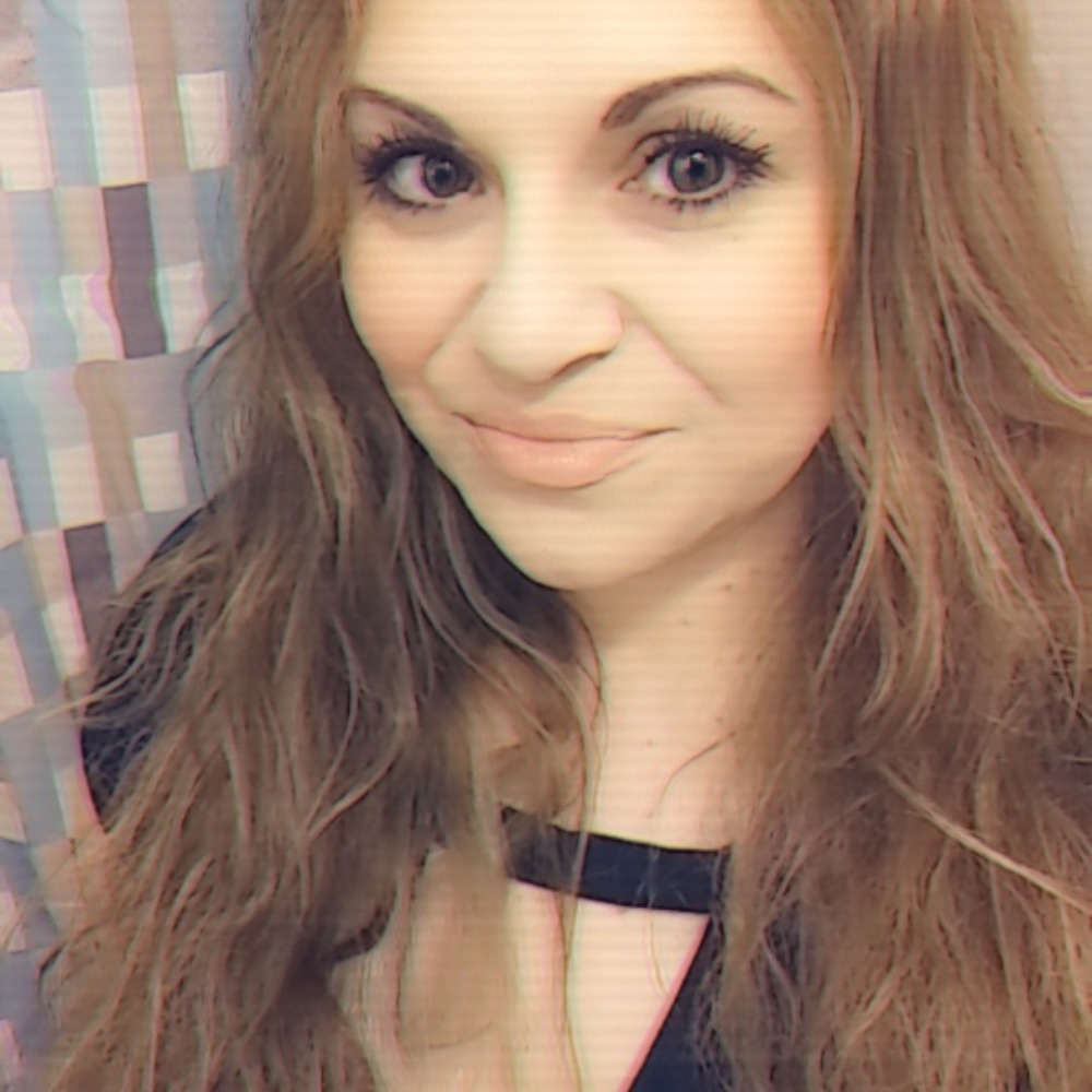 Meet your Posher, Celia